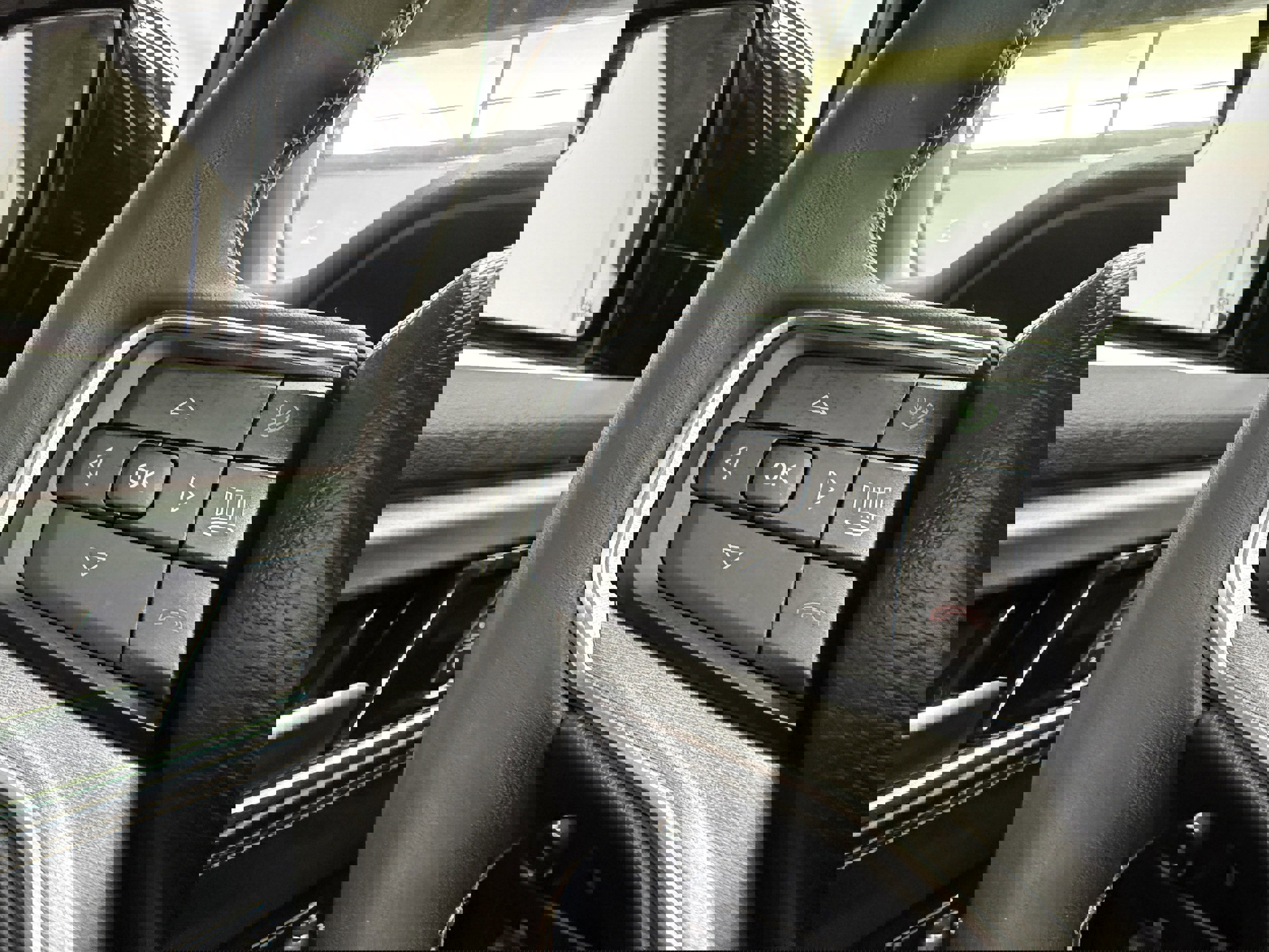 Used 2024 Jeep Wagoneer Series II AWD/4WD image 18