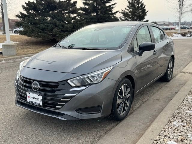 Used 2024 Nissan Versa S w/ S Plus Package image 27