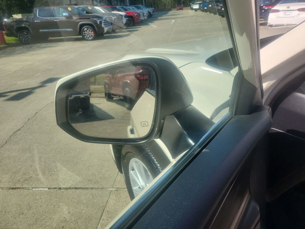 Used 2024 Toyota Grand Highlander XLE image 27