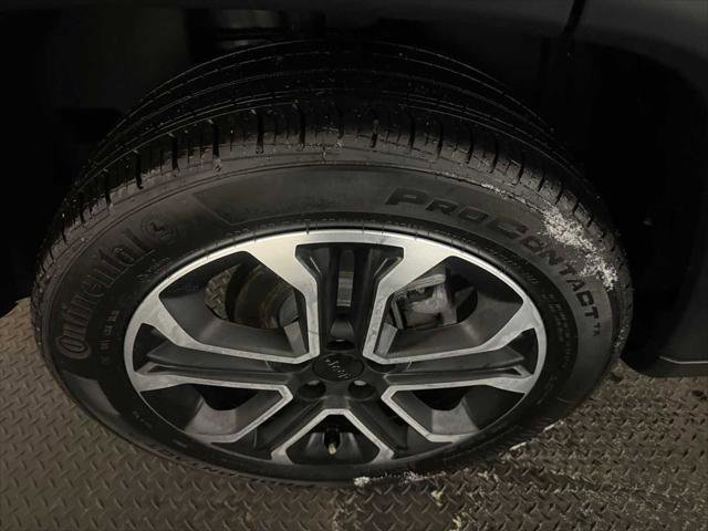 Certified 2022 Jeep Compass Limited image 13