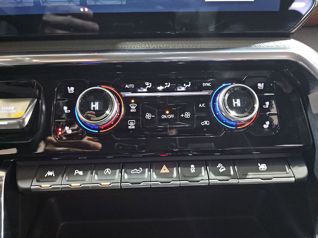 Certified 2022 GMC Sierra 1500 Denali AWD/4WD image 25