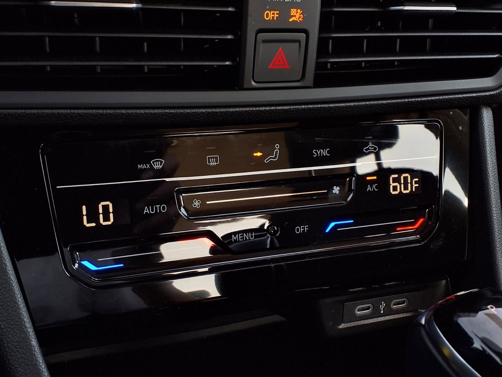 Certified 2025 Volkswagen Jetta S image 12