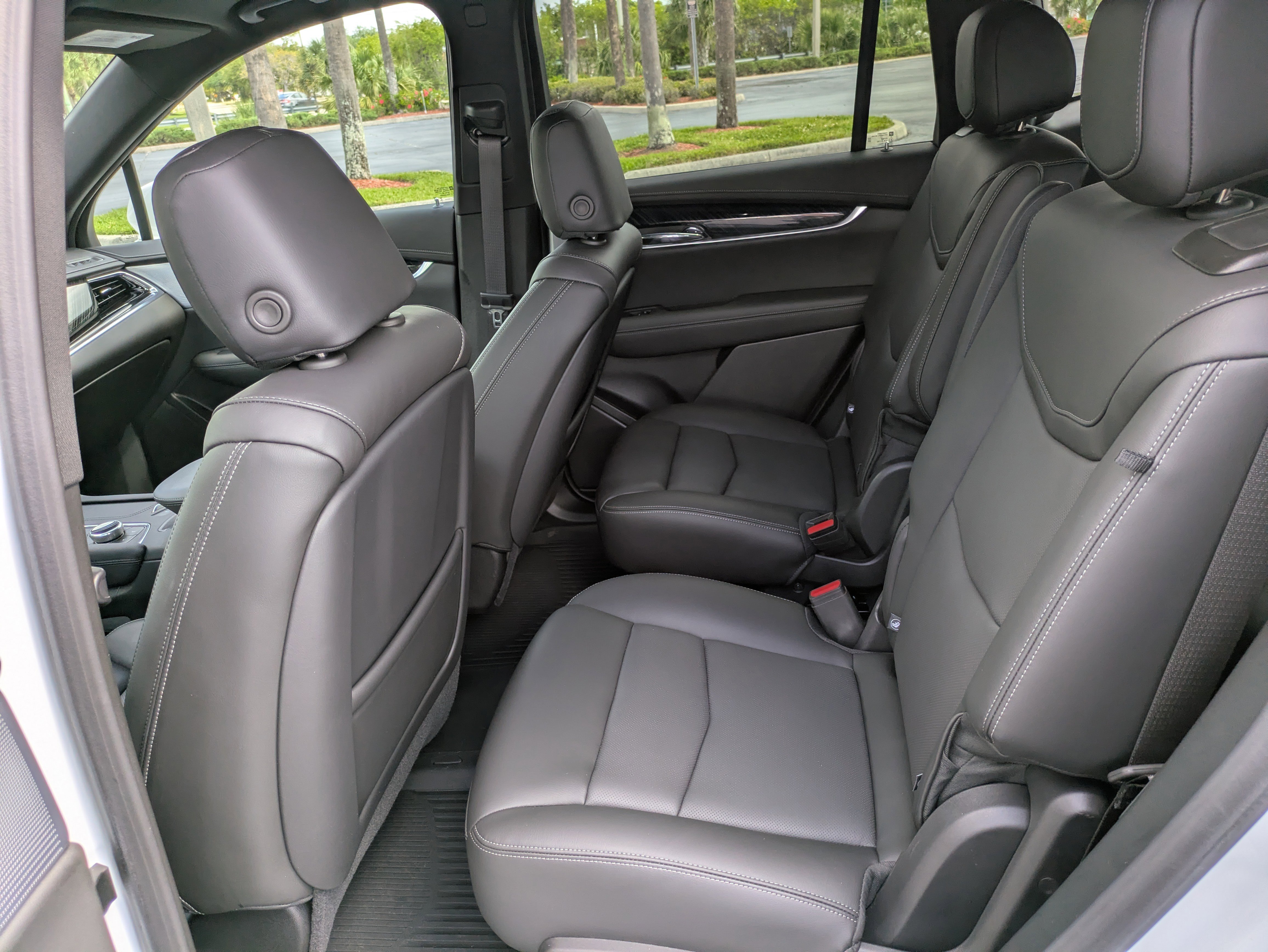 Certified 2024 Cadillac XT6 Premium Luxury w/ LPO, Floor Liner Package image 13