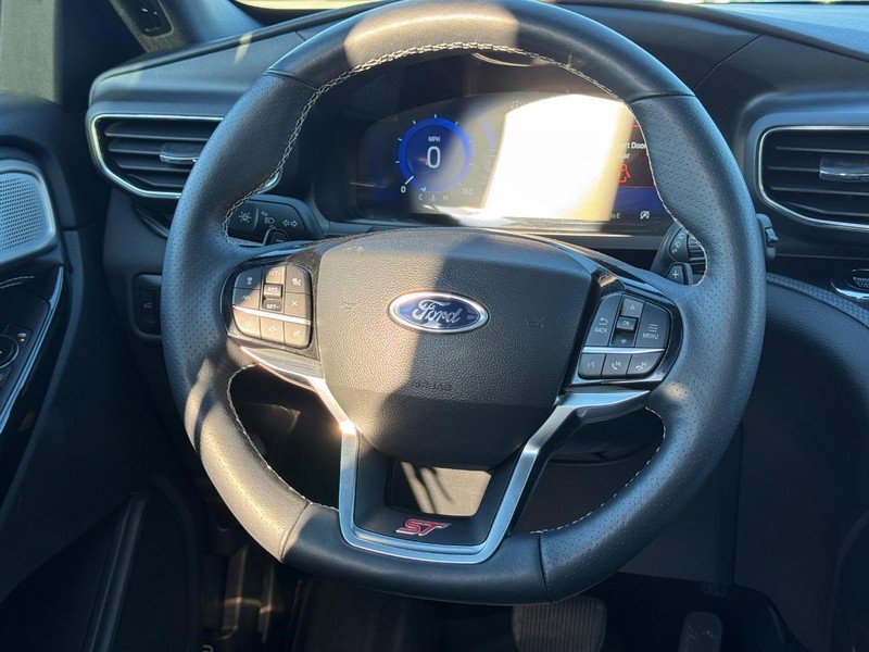 Used 2023 Ford Explorer ST w/ Equipment Group 401A image 15