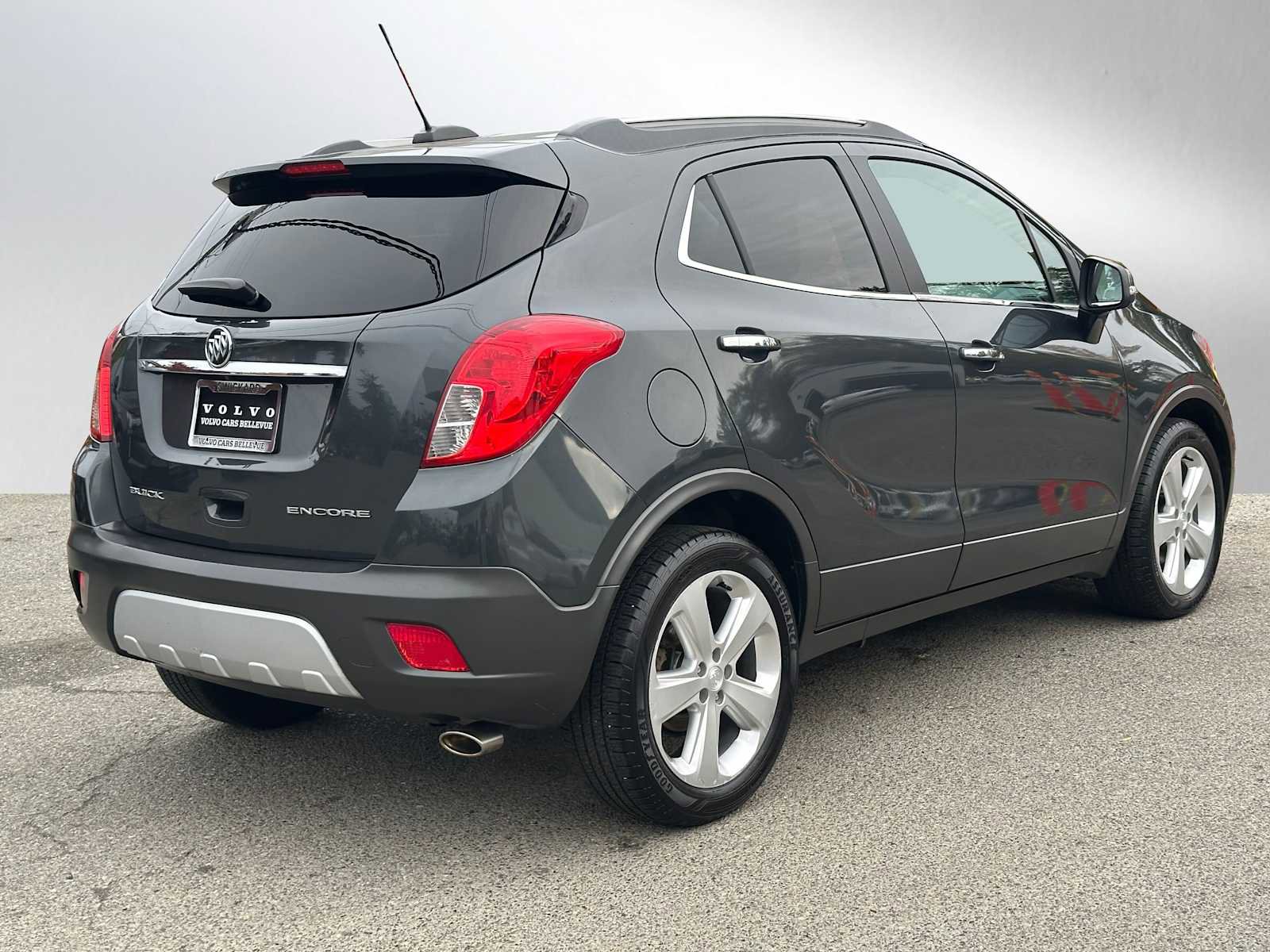 Used 2016 Buick Encore FWD image 3