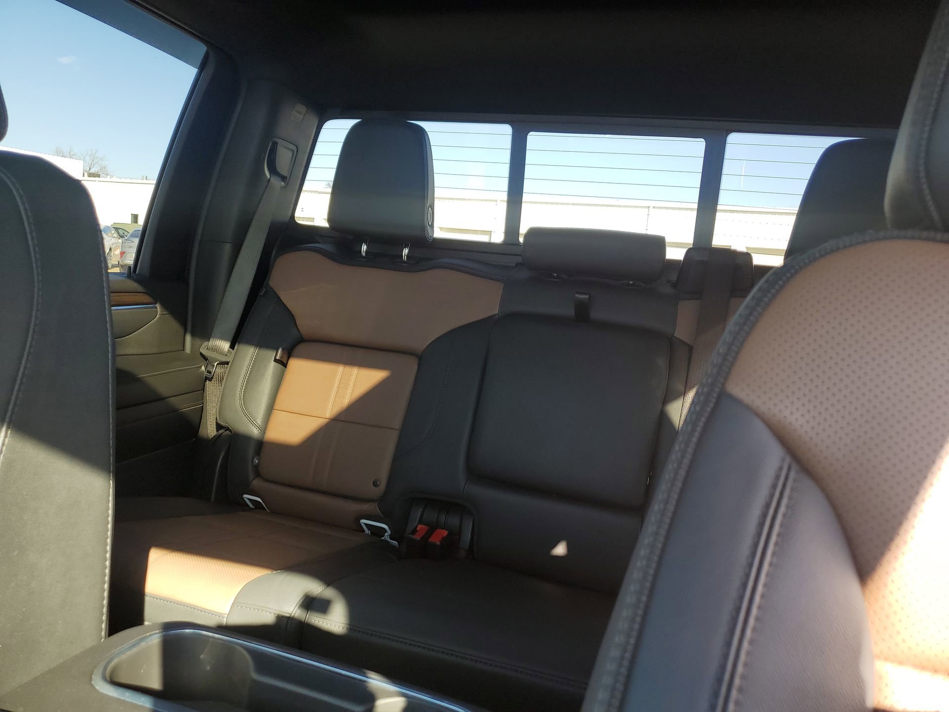Used 2025 Chevrolet Silverado 3500 High Country w/ High Country Premium Package image 29