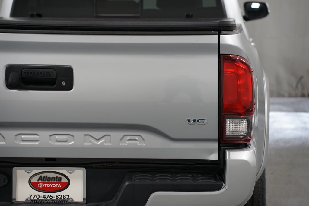 Used 2023 Toyota Tacoma SR5 w/ Technology Package RWD image 10