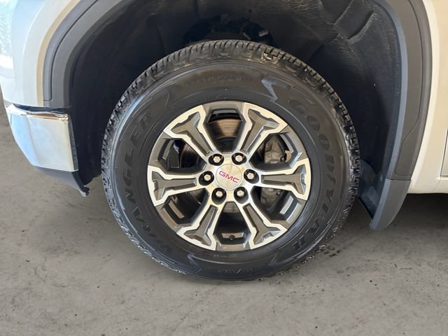Used 2021 GMC Sierra 1500 SLE w/ X31 Off-Road Package AWD/4WD image 15