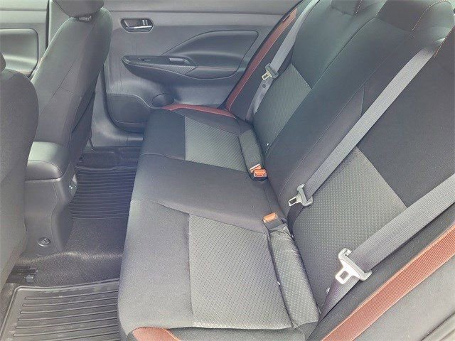 New 2025 Nissan Versa SR w/ Trunk Package FWD image 11