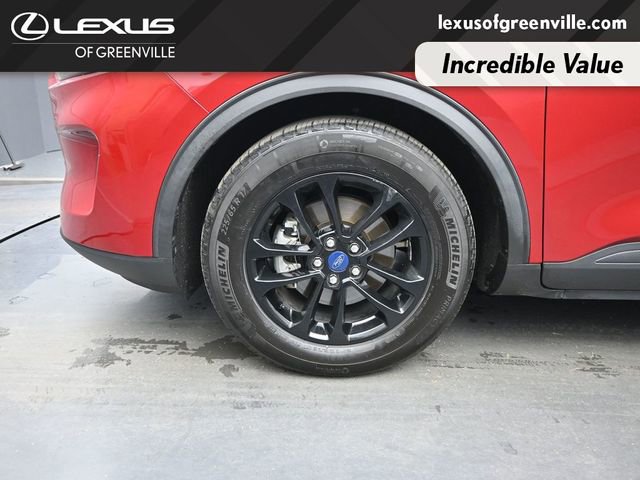 Used 2020 Ford Escape SE Sport image 9