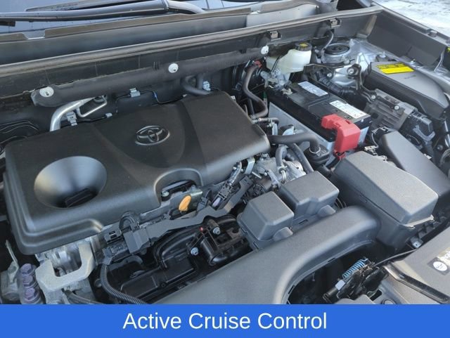 Used 2022 Toyota RAV4 XLE w/ Convenience Package image 27