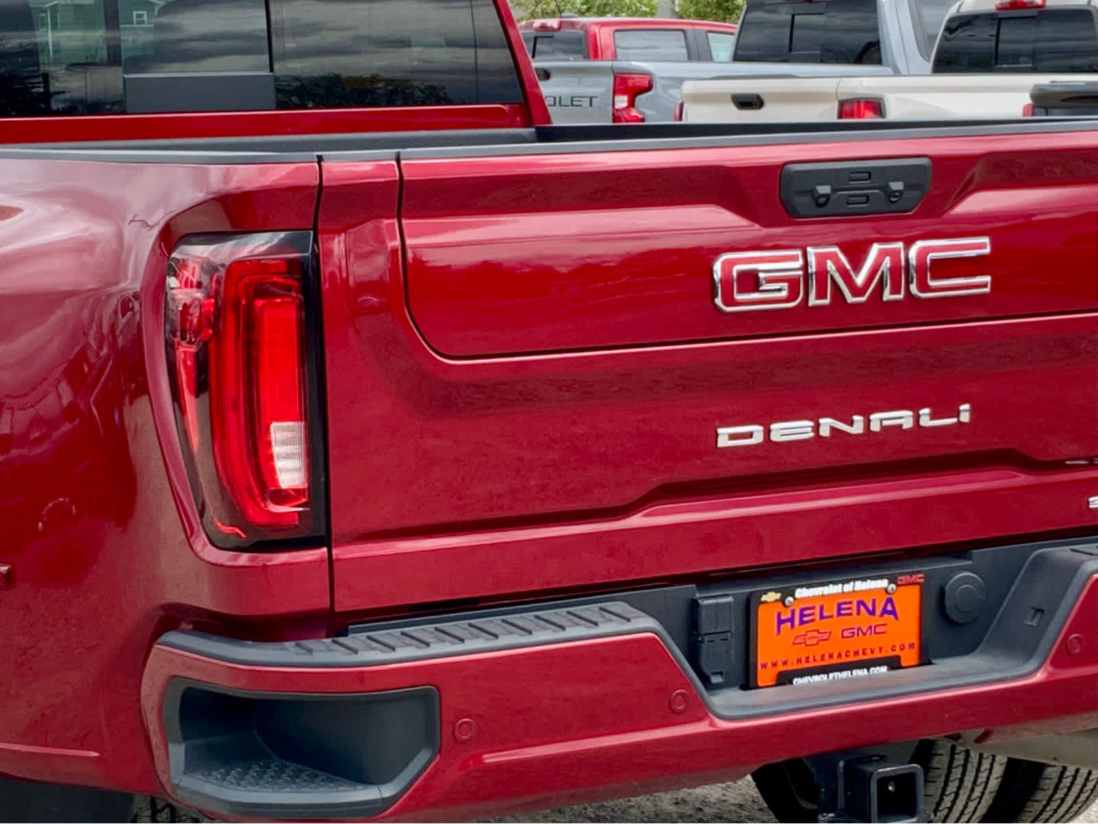 Used 2020 GMC Sierra 3500 Denali w/ Denali Ultimate Package AWD/4WD image 15