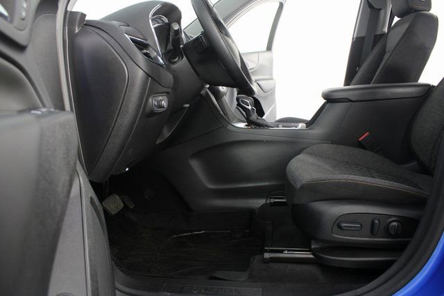 Used 2024 Chevrolet Equinox LT w/ LPO, Floor Liner Package image 15