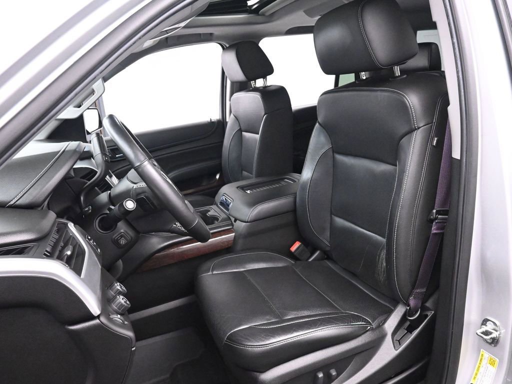 Used 2017 GMC Yukon SLT w/ Premium Edition image 16