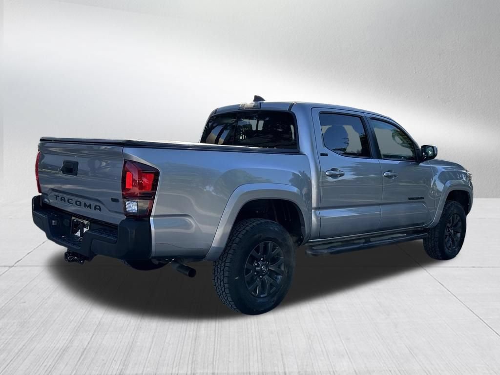 Used 2021 Toyota Tacoma SR5 RWD image 5