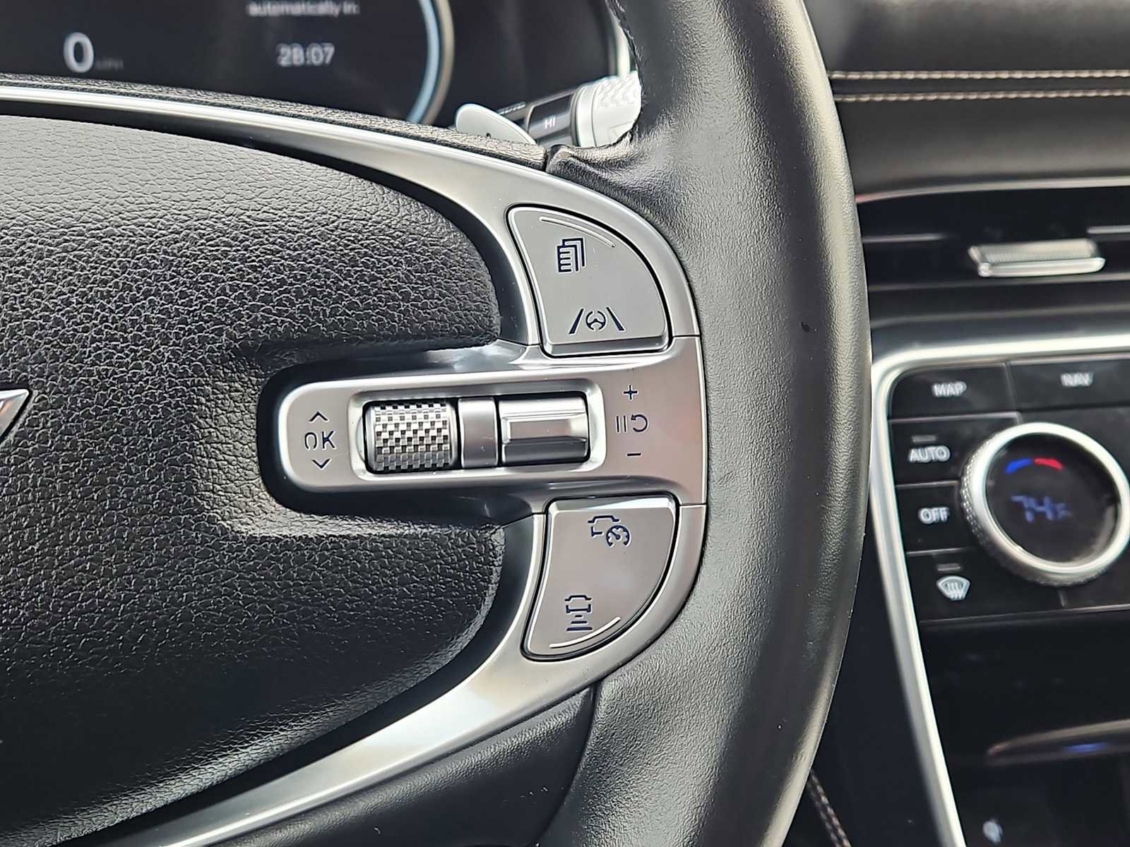 Used 2024 Genesis GV80 2.5T image 28