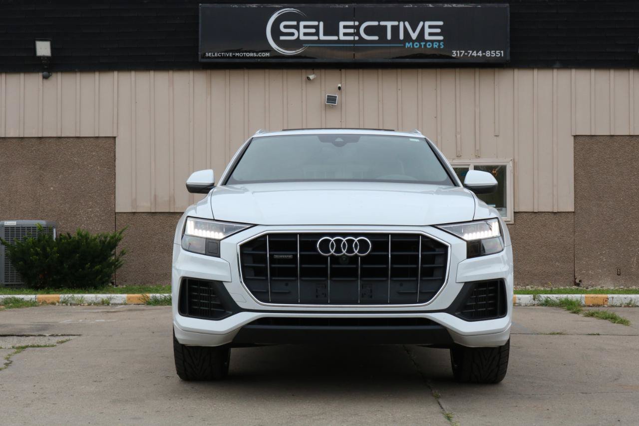 Used 2019 Audi Q8 Premium Plus w/ Premium Plus AWD/4WD image 2
