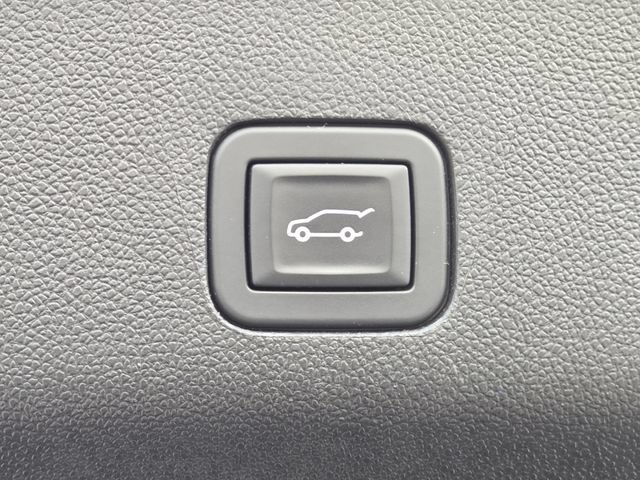 Used 2023 Cadillac Escalade Sport w/ Touring Package AWD/4WD image 24