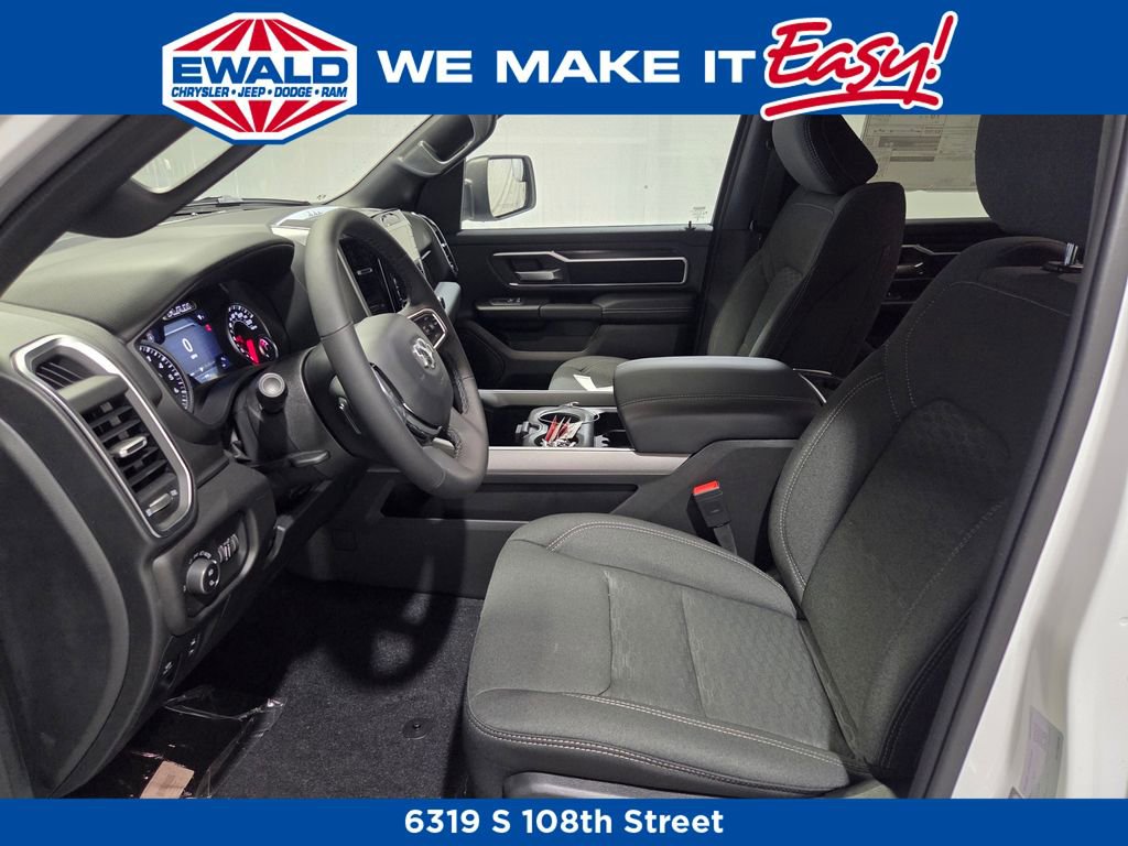 New 2026 RAM 1500 Big Horn AWD/4WD image 8