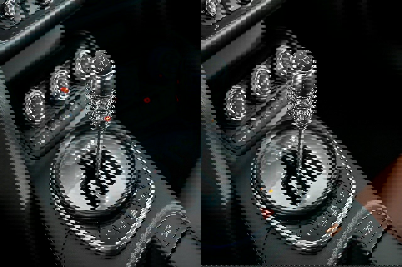 Used 2009 Audi R8 V8 AWD/4WD image 2