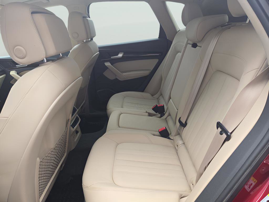 Used 2019 Audi Q5 2.0T Premium Plus w/ Premium Plus Package image 9