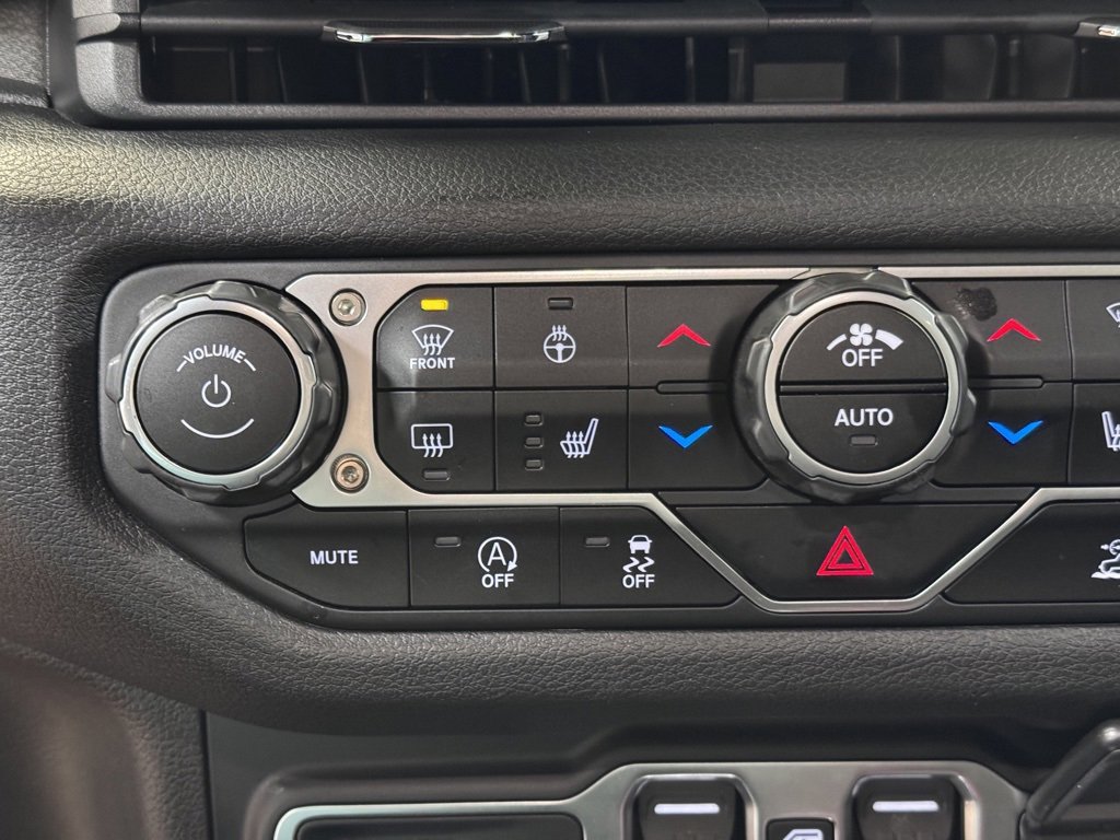 Used 2024 Jeep Gladiator Sport image 34