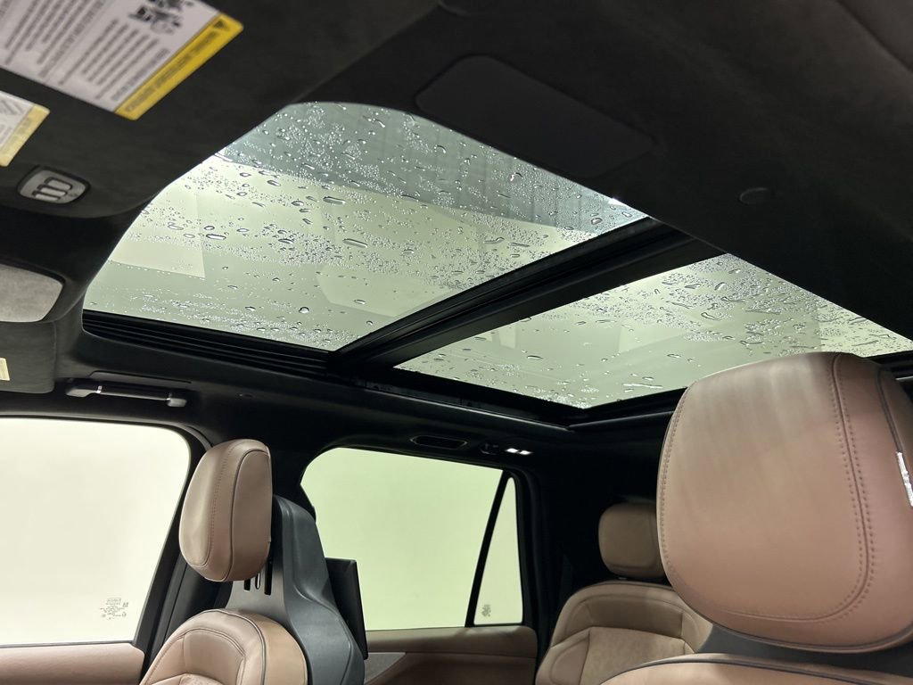 Used 2025 Lincoln Navigator L Black Label image 29