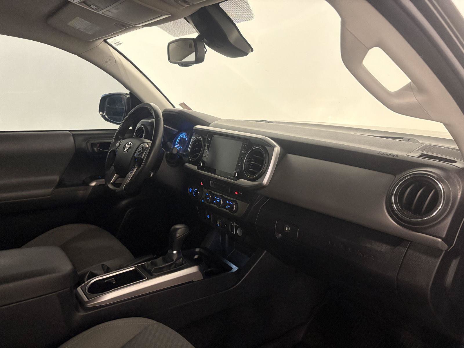 Used 2023 Toyota Tacoma SR5 AWD/4WD image 42