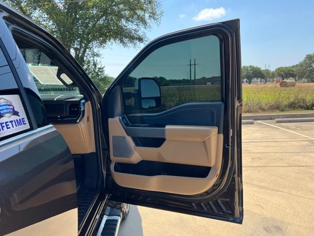 Used 2024 Ford F350 Lariat w/ Chrome Package AWD/4WD image 38