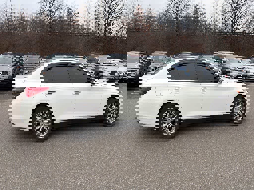 Used 2016 INFINITI Q50 Premium w/ 2.0T Premium Plus Package image 17