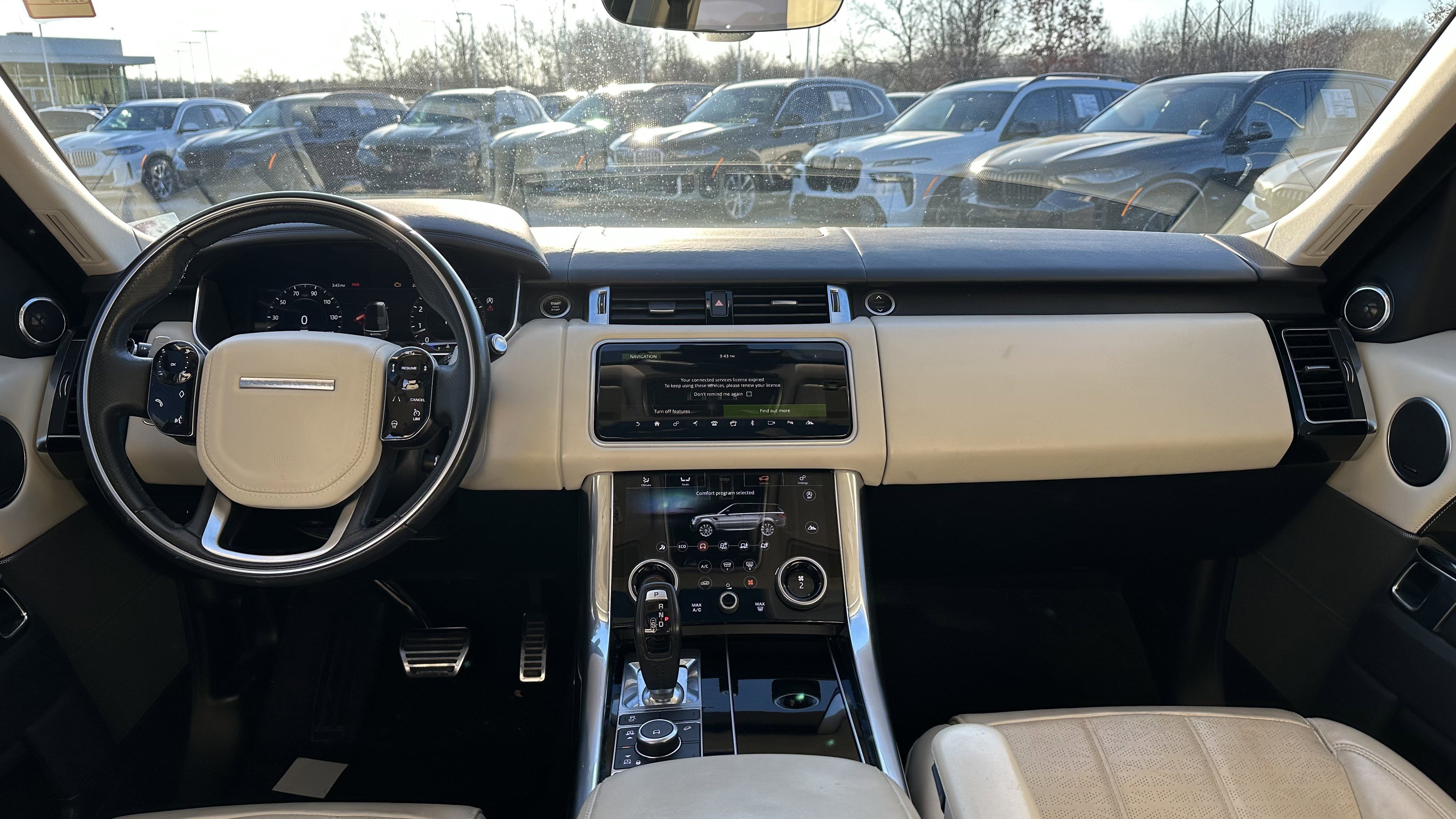 Used 2018 Land Rover Range Rover Sport HSE Dynamic image 29