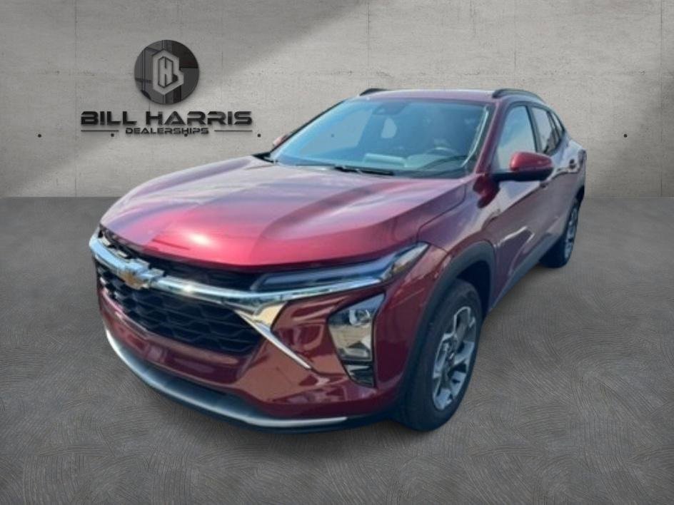 Used 2025 Chevrolet Trax LT