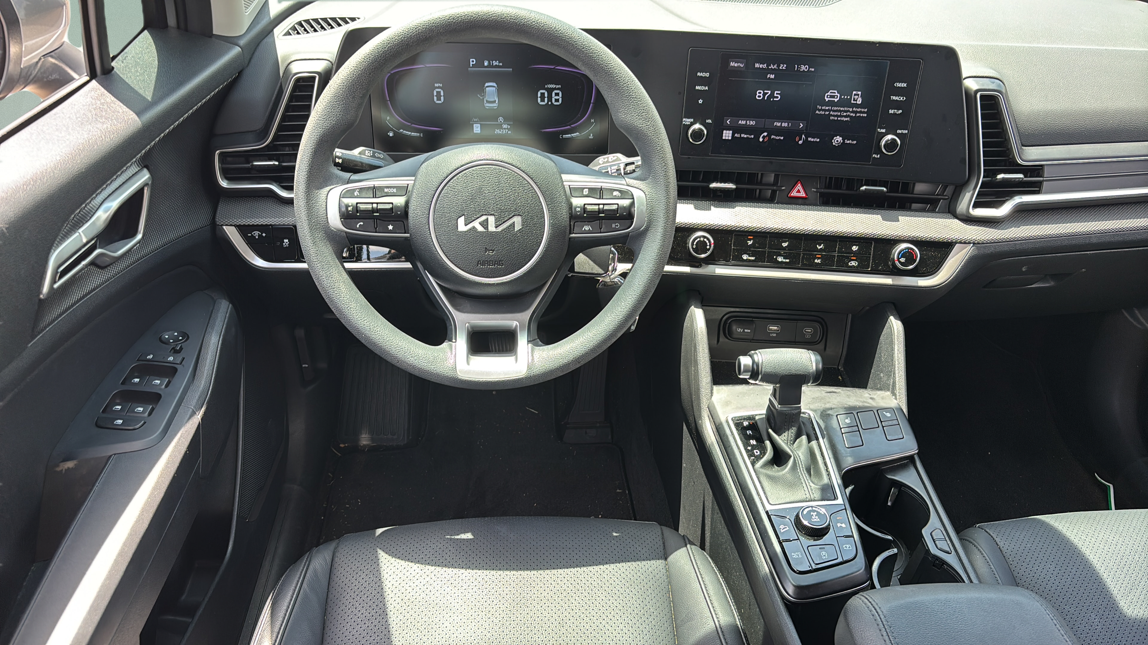 Used 2024 Kia Sportage LX AWD/4WD image 14