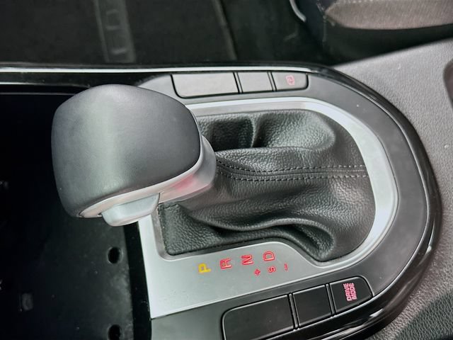 Used 2023 Kia Forte GT-Line w/ GT-Line Technology Package FWD image 17