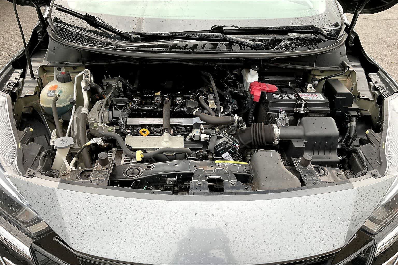 Used 2023 Nissan Versa SV FWD image 9