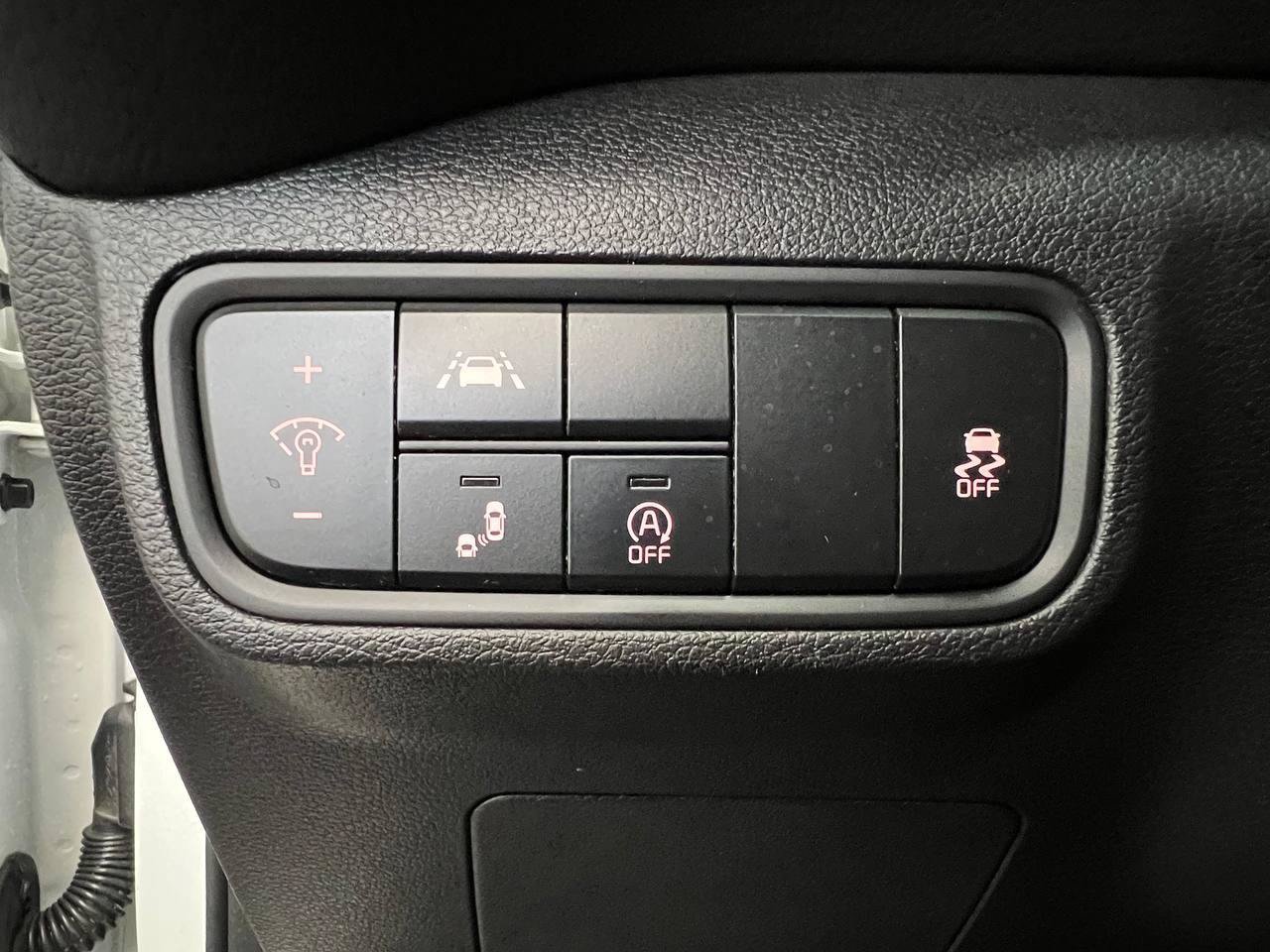 Used 2020 Kia Soul S FWD image 22