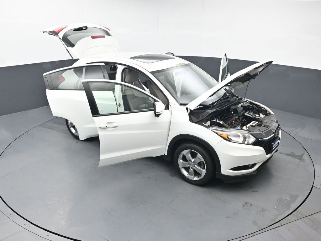 Used 2017 Honda HR-V EX image 46