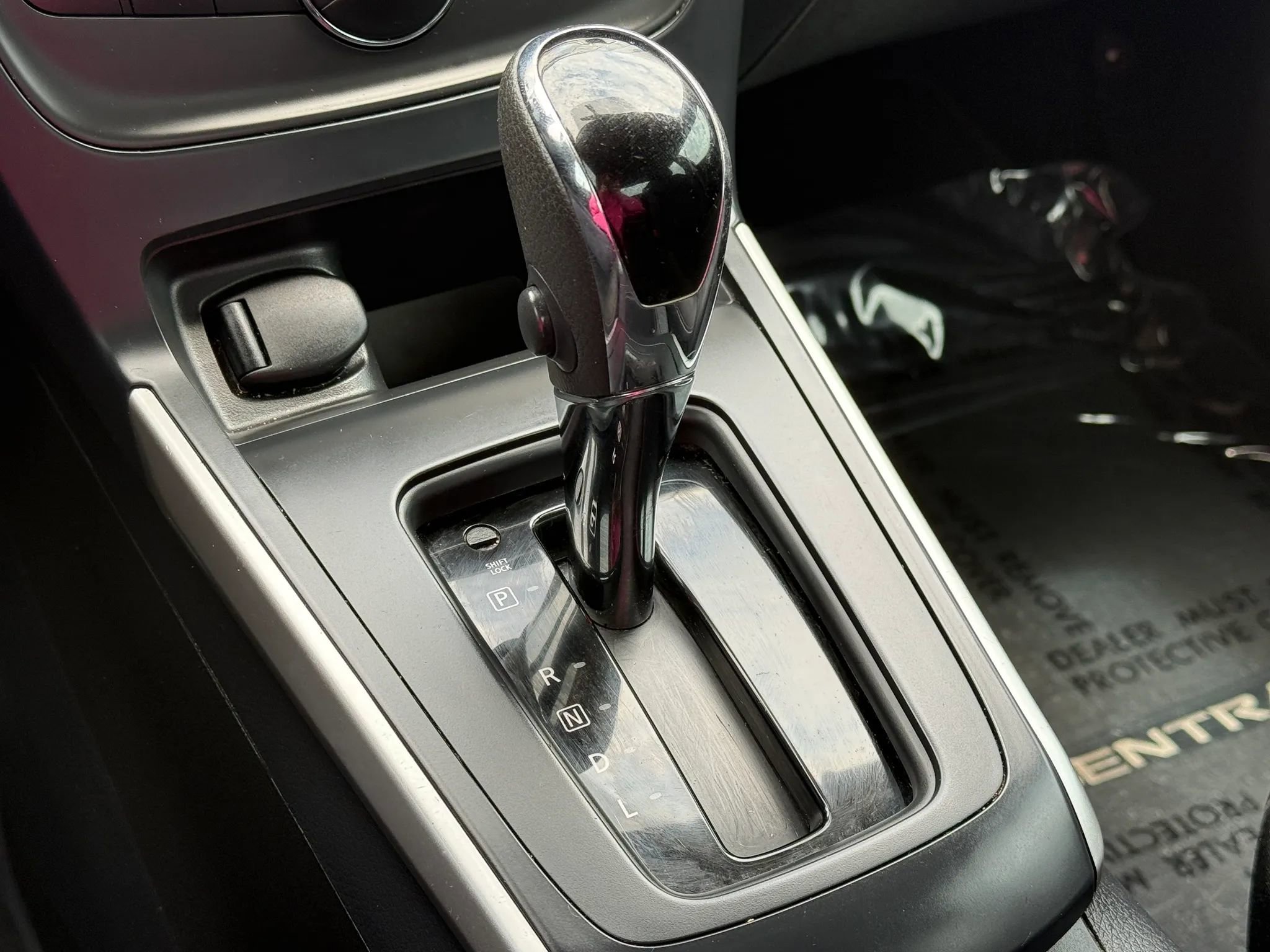 Used 2018 Nissan Sentra SV FWD image 26