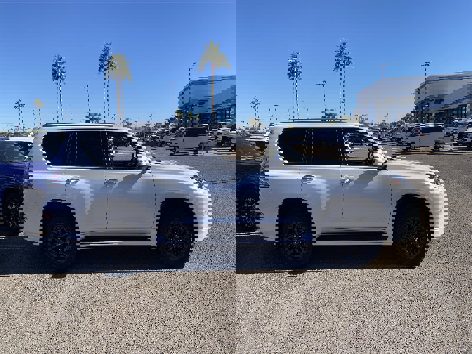 Used 2020 Lexus GX 460 Premium image 7