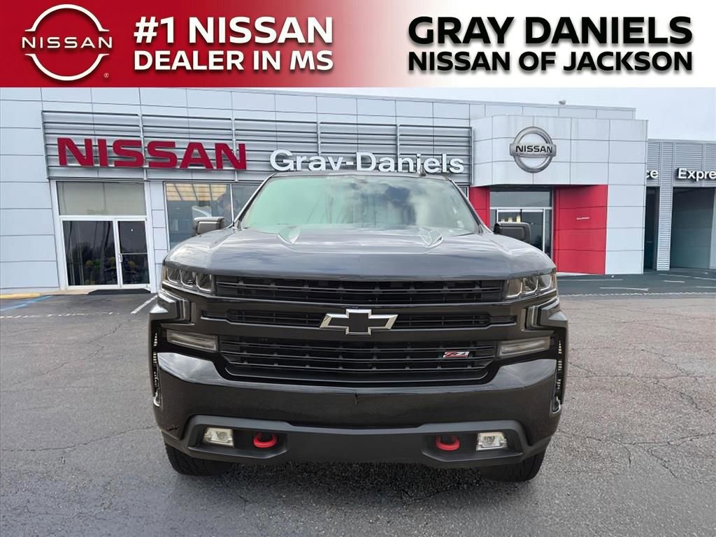 Used 2020 Chevrolet Silverado 1500 LT Trail Boss image 2
