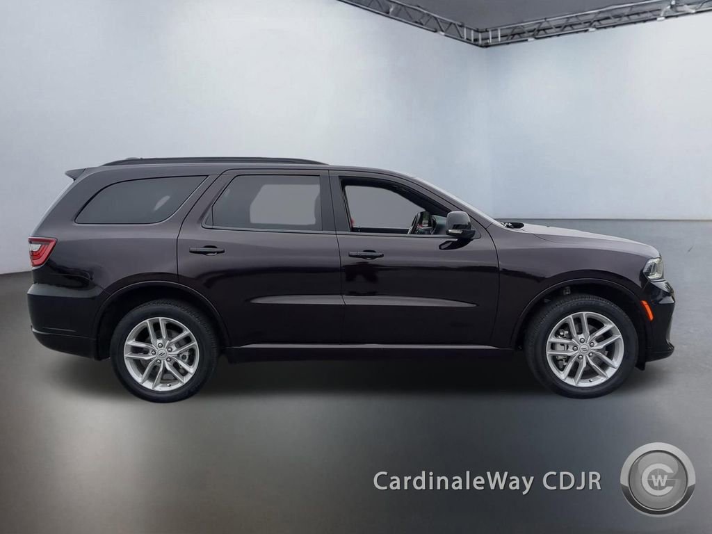 Used 2025 Dodge Durango GT image 3