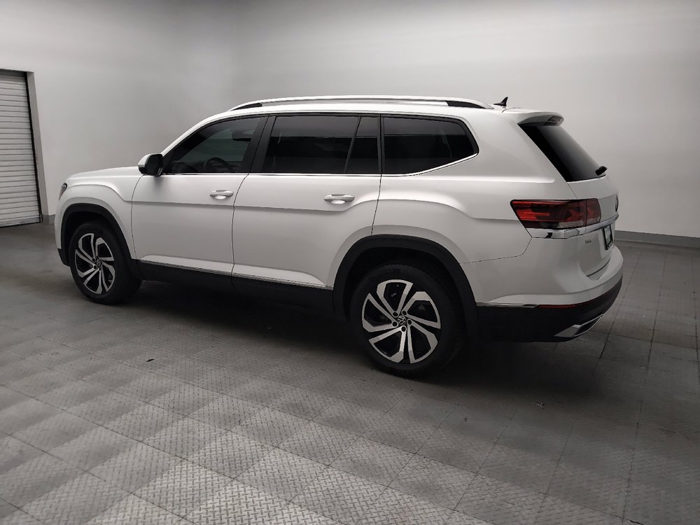 Used 2022 Volkswagen Atlas SEL AWD/4WD image 3