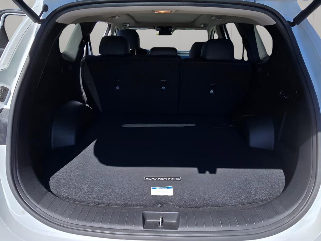 Used 2023 Hyundai Santa Fe SEL w/ Premium Package image 15