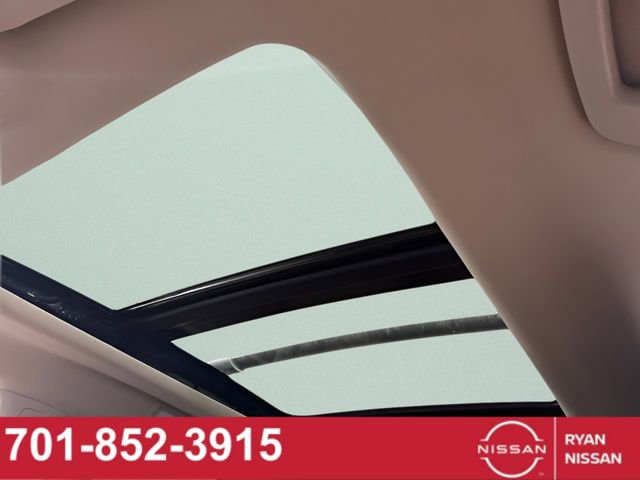 Certified 2024 Nissan Pathfinder Platinum w/ Cargo Package image 23