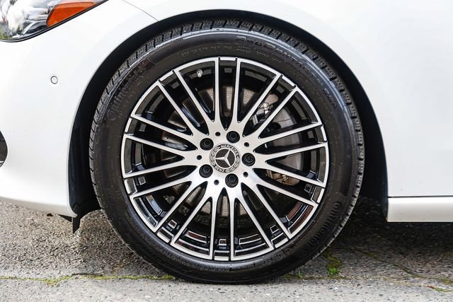 Used 2022 Mercedes-Benz C 300 4MATIC Sedan image 9