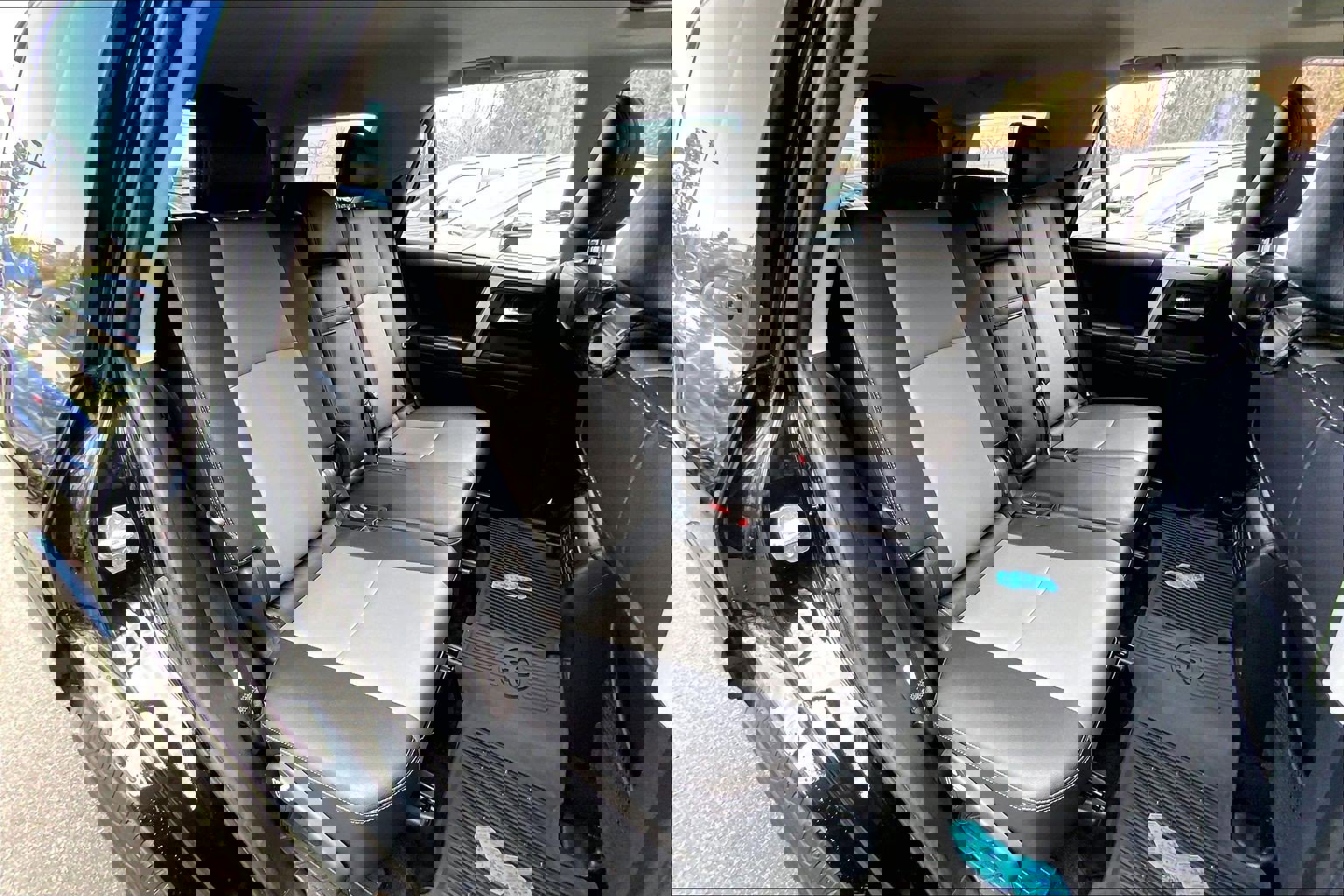 Used 2023 Toyota 4Runner SR5 Premium w/ Moonroof Package image 28