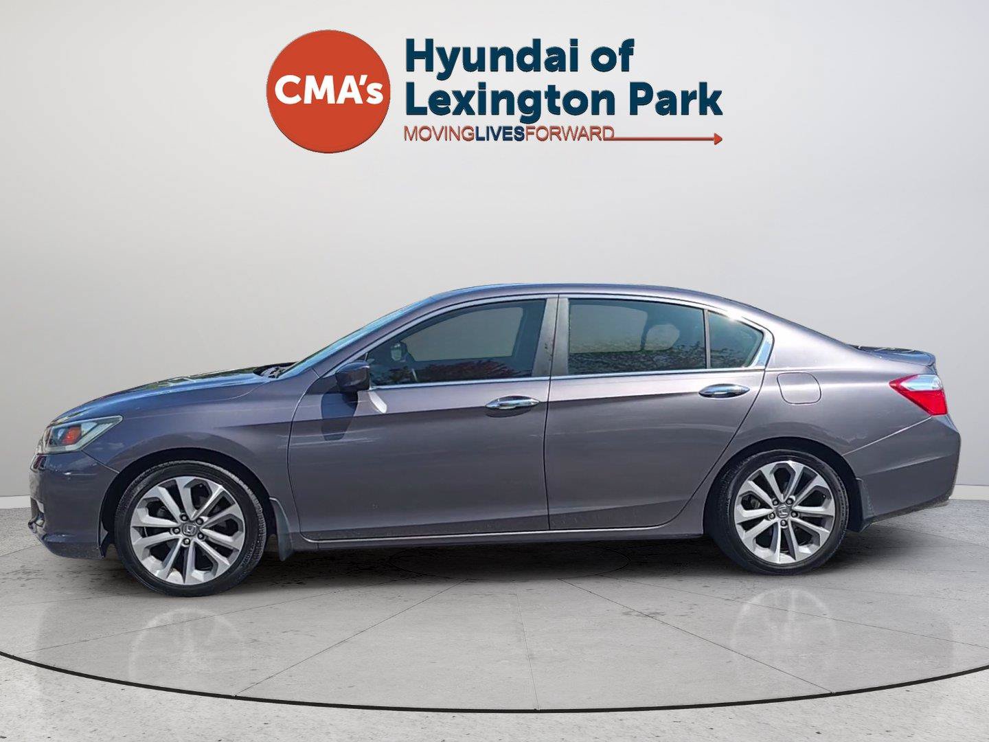 Used 2014 Honda Accord Sport image 2