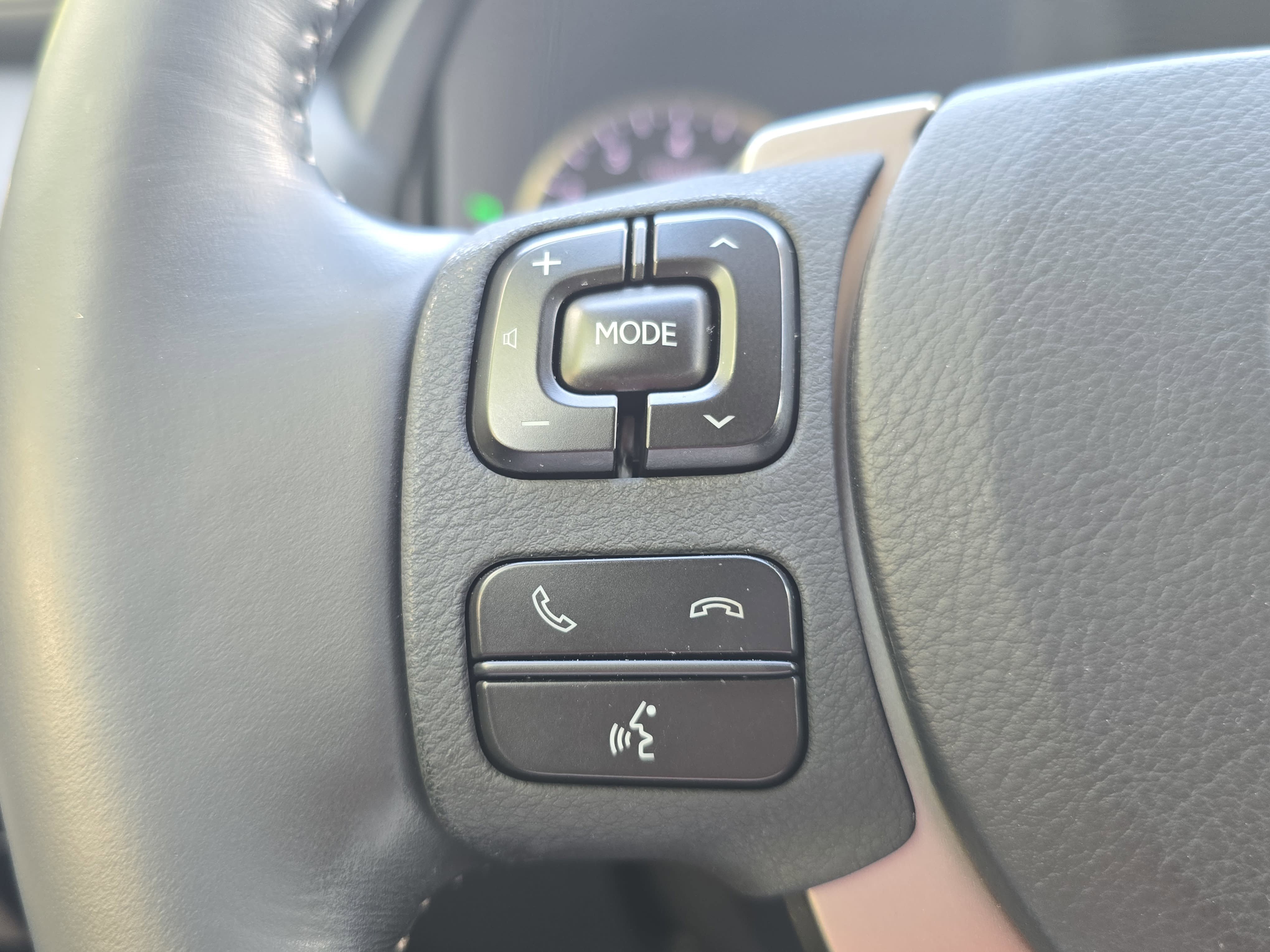 Used 2015 Lexus NX 200t FWD w/ Premium Package image 17