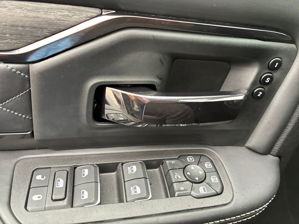 New 2026 RAM 3500 Limited image 7