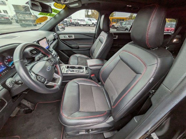 Certified 2023 Ford Explorer ST-Line w/ Class IV Trailer Tow Package AWD/4WD image 7